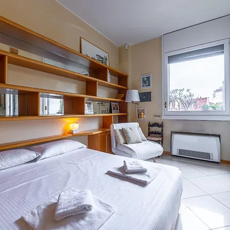 Brera, Posizione Con Terrazza E Vista Mozzafiato * Milano