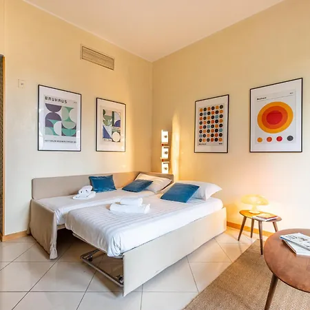 Brera, Posizione Con Terrazza E Vista Mozzafiato 아파트