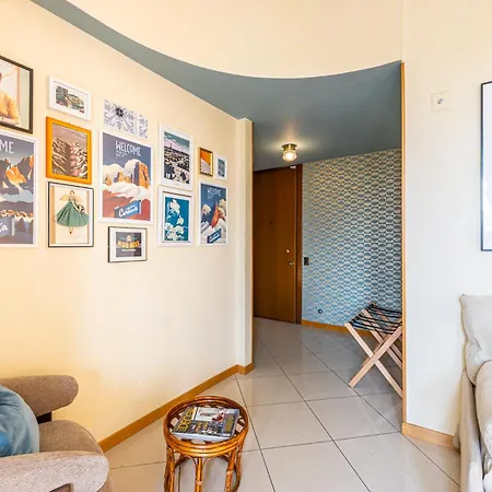 Brera, Posizione Con Terrazza E Vista Mozzafiato 아파트 *